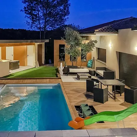 Amazing In Sur Lez Tatil Evi